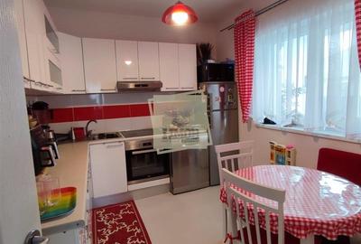 Casa individuala 5 camere terasa acoperita 3 bai si 458 mp teren in Cristian - 8