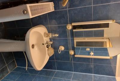 Spațiu comercial, de 540 mp, în Central - 3