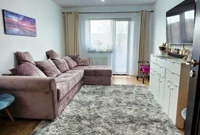 Apartament cu 2 camere decomandat în Nicolina
