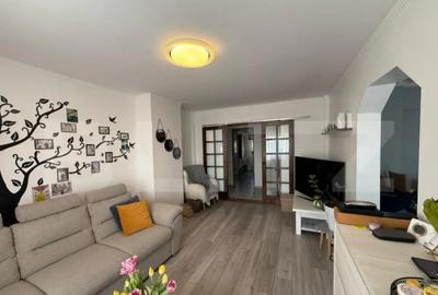 Apartament cu 4 camere decomandat, mobilat în Carpați 1 - 7