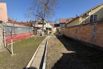 Casa central singur in curte - 150 mp util - 411 mp curte - 6