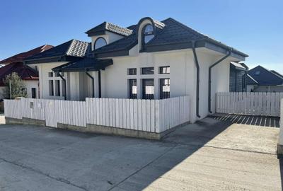 Casa individuala 3 cam Miroslava COD 160323 - 1