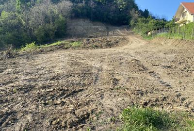 Teren de 3300 mp, în Central - 3