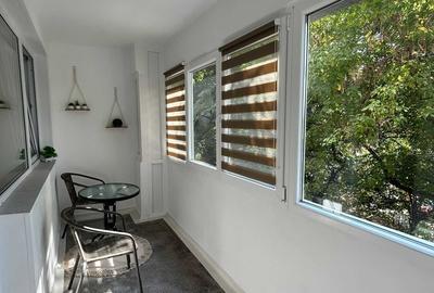 Apartament cu 2 camere decomandat în Apusului