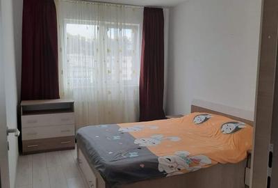 Apartament cu 3 camere decomandat în Central - 2