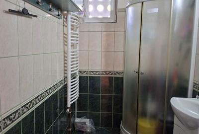 Spațiu comercial, de 90 mp, în Central - 7