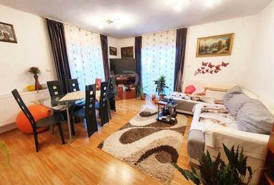 Apartament 3 camere de vanzare in Floresti - 2