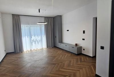 Apartament cu 3 camere decomandat în Turnișor - 3