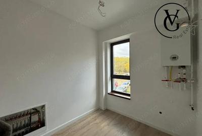 Apartament cu 2 camere decomandat în Tomis Nord - 12