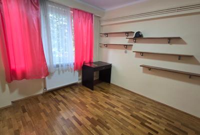 Apartament cu 3 camere cu centrala proprie zona Gării de Nord - 8