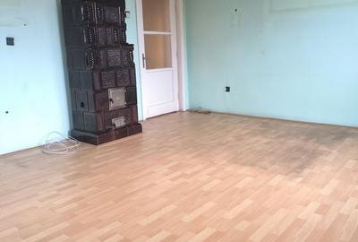 Etaj 1 - 200 m de  Mures Mall - 2 camere ultra-spatioase - 4