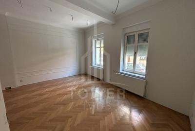 Apartament ULTRACENTRAL de vânzare Apartament ULTRACENTRAL de vânzare - 1