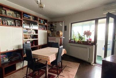 Apartament cu 4 camere decomandat în Micro 39 - 9