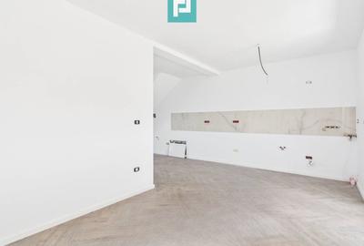 Duplex cu 4 camere cu Canalizare în Urseni - 4