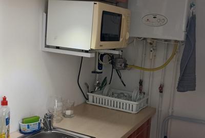 Birou, de 55 mp, în Capitol - 6