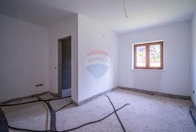 Duplex P+2E cu 7 camere de vânzare in Bușteni , 502 mp teren - 19