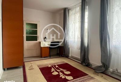 Casă cu 3 camere decomandat cu Teren 170 Mp în Central - 2