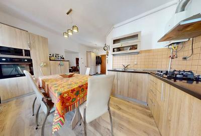 Apartament cu 3 camere,86mp ,etaj de casa,zona Onix - 9