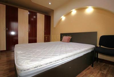 Apartament cu 3 camere decomandat, mobilat în Central - 3