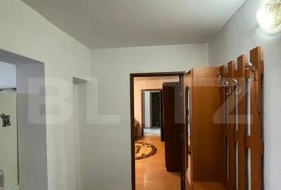 Apartament cu 2 camere semidecomandat în Decebal - 2