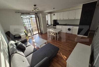 Apartament 2 camere, semidecomandat, 50 mp, cu parcare, zona Poligon