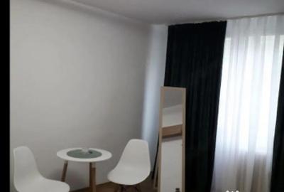 Garsonieră decomandată în Berceni