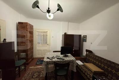 Casă cu 5 camere cu Teren 657 Mp în 700 - 7
