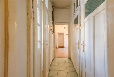 Nivel in vila, curte deosebita, priveliste, Central, Brasov - 10