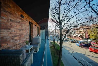 Apartament cu 2 camere decomandat, mobilat în Ultracentral