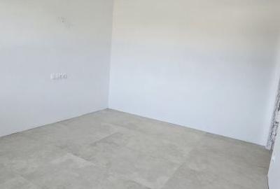 Casă cu 4 camere cu Teren 1010 Mp în Balotești - 12
