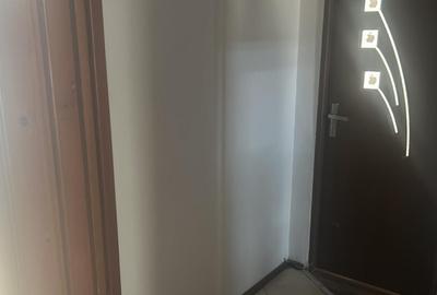 Casa P+1 240 mp utilii, ( doua apartamente 1200 mp teren ,zo - 17