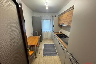 Ap 3 camere, renovat, etaj 3, str. Longinescu - Liceul Econo - 18