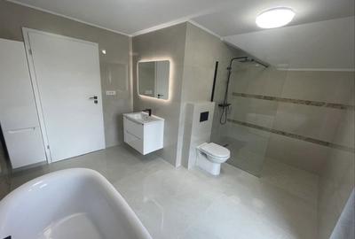 Casă cu 4 camere cu Teren 630 Mp în Central - 5