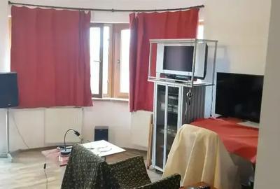 Casă cu 20 camere cu Canalizare în Drumul Taberei - 7