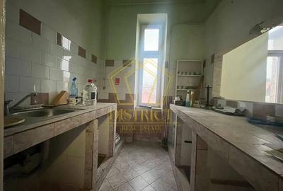 Apartament spatios in cladire istorica  cu gradina I Zona Centrala - 3