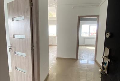 Vanzare Apartament 3 camere | 70,12 mp utili-decomandat-2 băi etaj intermediar - 9