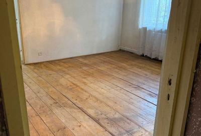 Apartament cu 2 camere semidecomandat în George Enescu - 1
