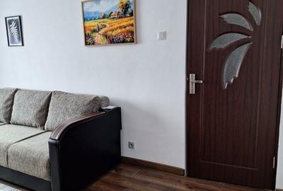 Apartament cu 3 camere semidecomandat în Calea București - 4