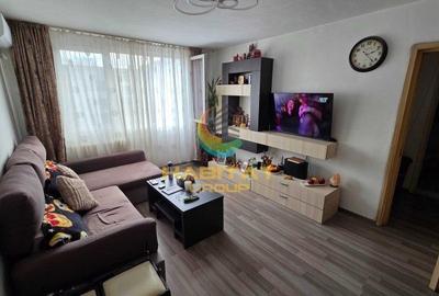 Apartament cu 3 camere semidecomandat, mobilat în Olteniței - 1