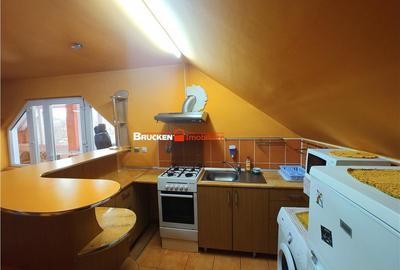 Casă cu 3 camere cu Teren 800 Mp în Central - 9