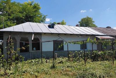 Casă cu 4 camere cu Teren 800 Mp în Central