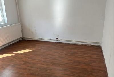 Garsonieră decomandată în Cornitoiu - 5