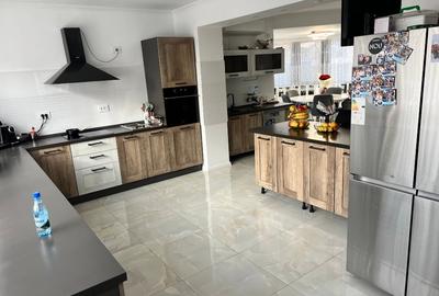 Vila lux pipera cu piscina - 13