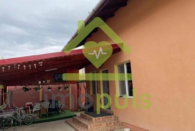 Casă cu 5 camere cu Teren 274 Mp în Giroc