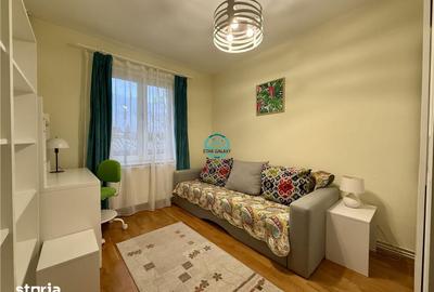 Apartament cu 4 camere, mobilat în 22 Decembrie 1989 - 2