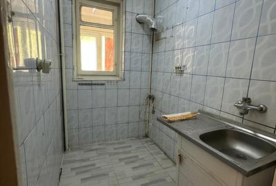 Apartament cu 3 camere decomandat în Drumul Găzarului - 1