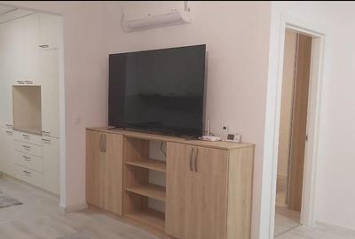 Apartament cu 2 camere semidecomandat, mobilat în Theodor Pallady