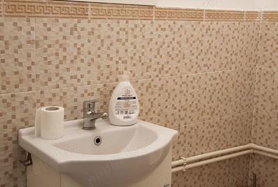 Spațiu comercial, de 110 mp, în Central - 9