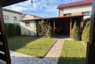 Casă cu 4 camere cu Teren 300 Mp în Central - 2