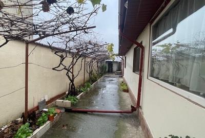 Casă individuală cu 4 camere cu Canalizare în Central - 5